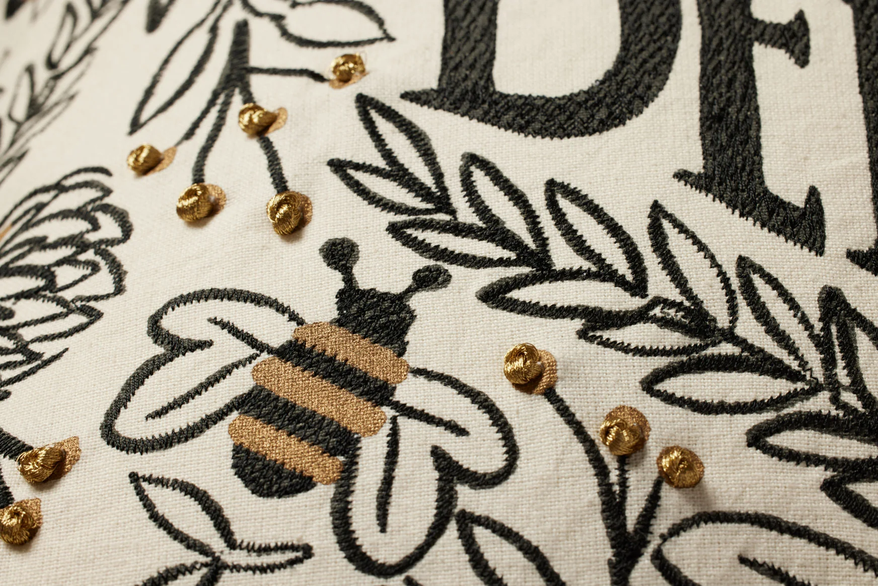 BEE'S KNEES PRP0038 BLACK / GOLD - Image 3
