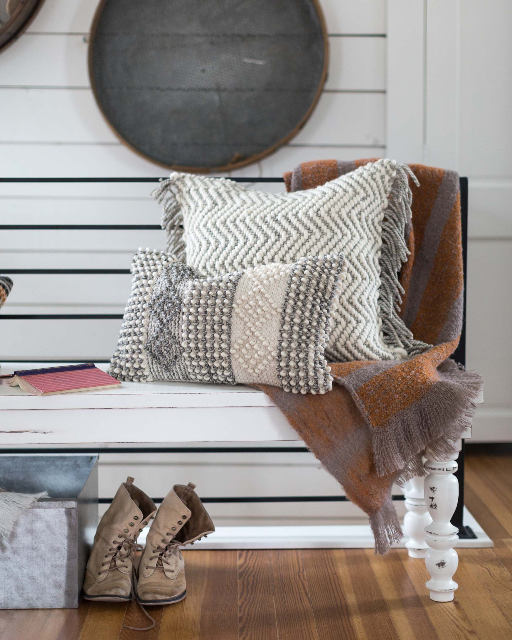 P0461 MH GREY / IVORY - Image 3